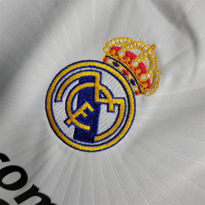Real Madrid 2010/2011 Home Retro Kit
