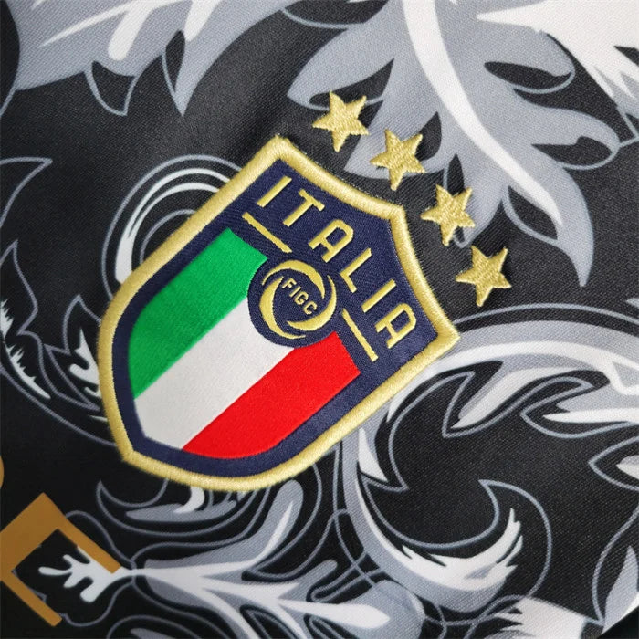 Italy X Versace Special Kit