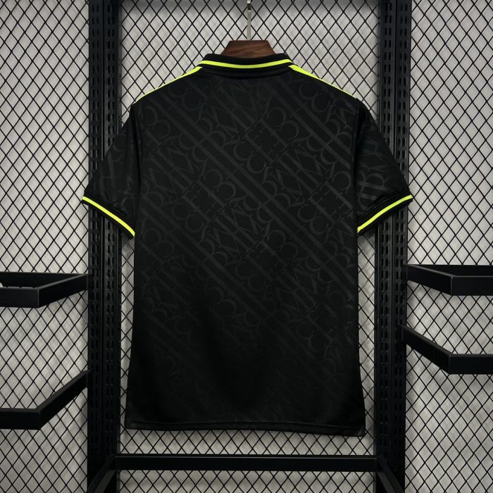 Real Madrid 24/25 Special Neon Kit