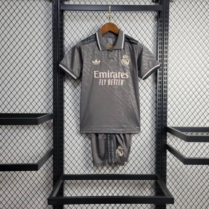 Real Madrid 24/25 Away Kids Kit