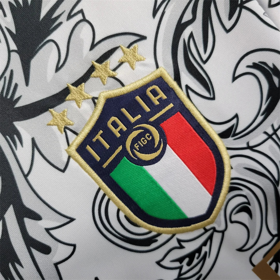 Italy X Versace Special Kit