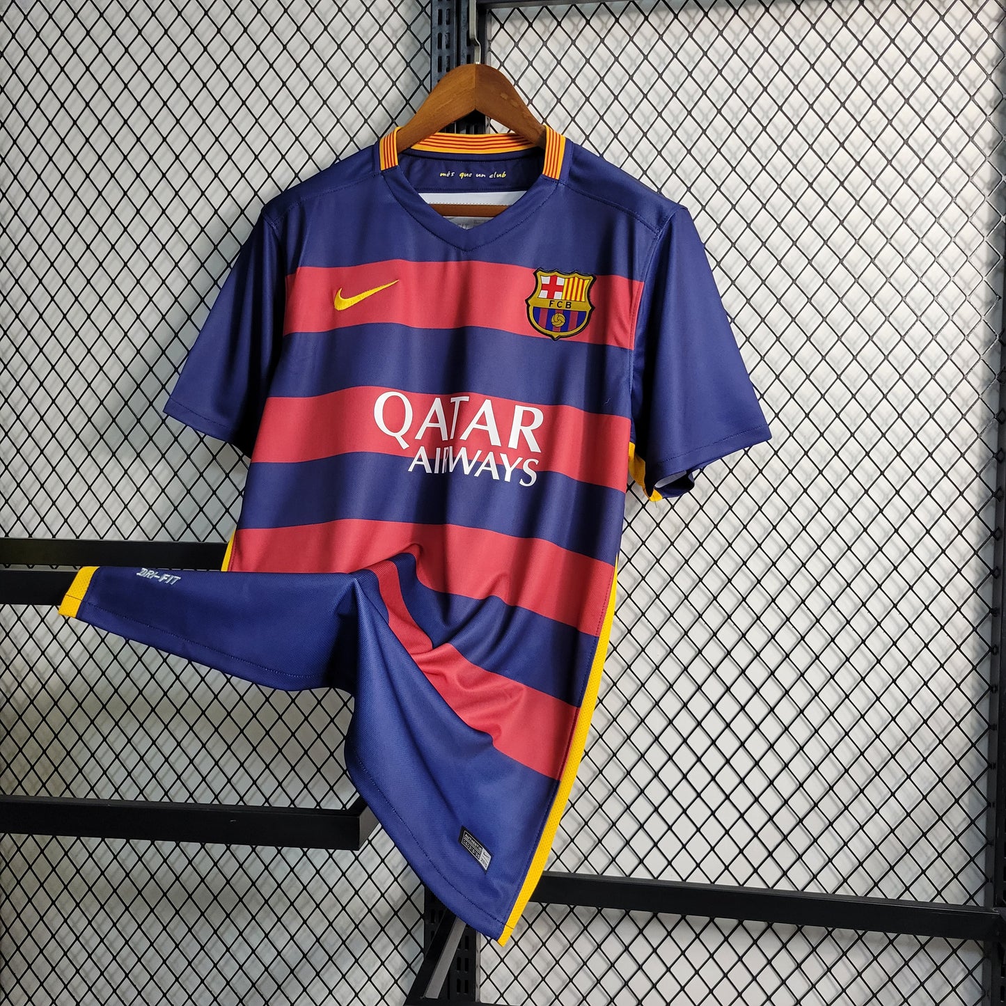 Barcelona 2015/2016 Home Retro Kit