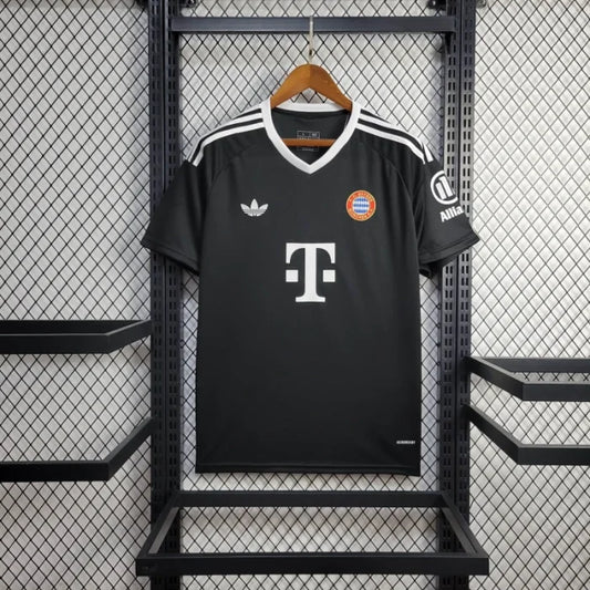 Bayern Munich 24/25 Third GK Kit