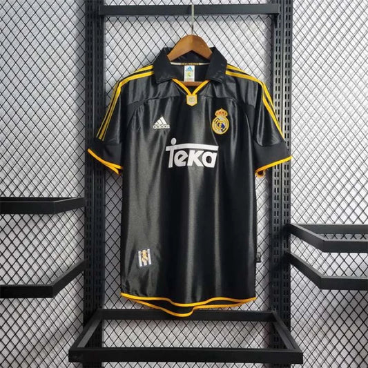Real Madrid 1998/1999 Away Retro Kit